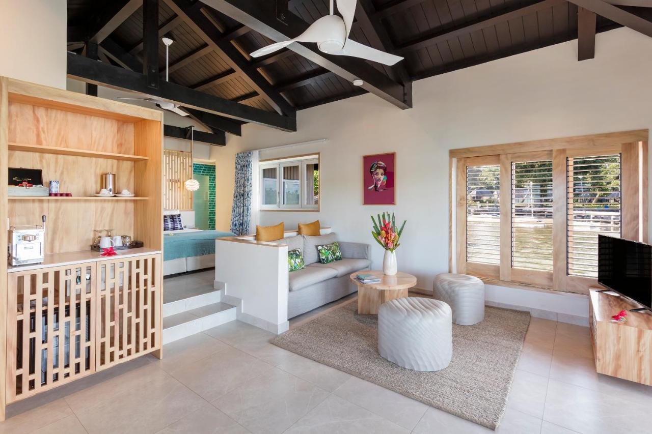 Warwick Le Lagon Resort & Spa, Vanuatu Порт-Вила Экстерьер фото